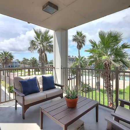 Channelview 118